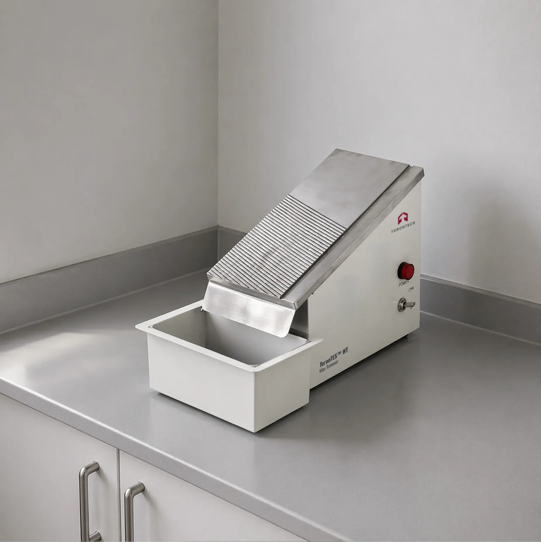 Wax Trimmer