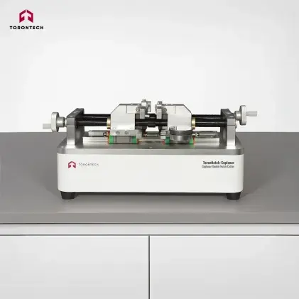 Coplanar Double Notch Cutter for Pipes and Plastics